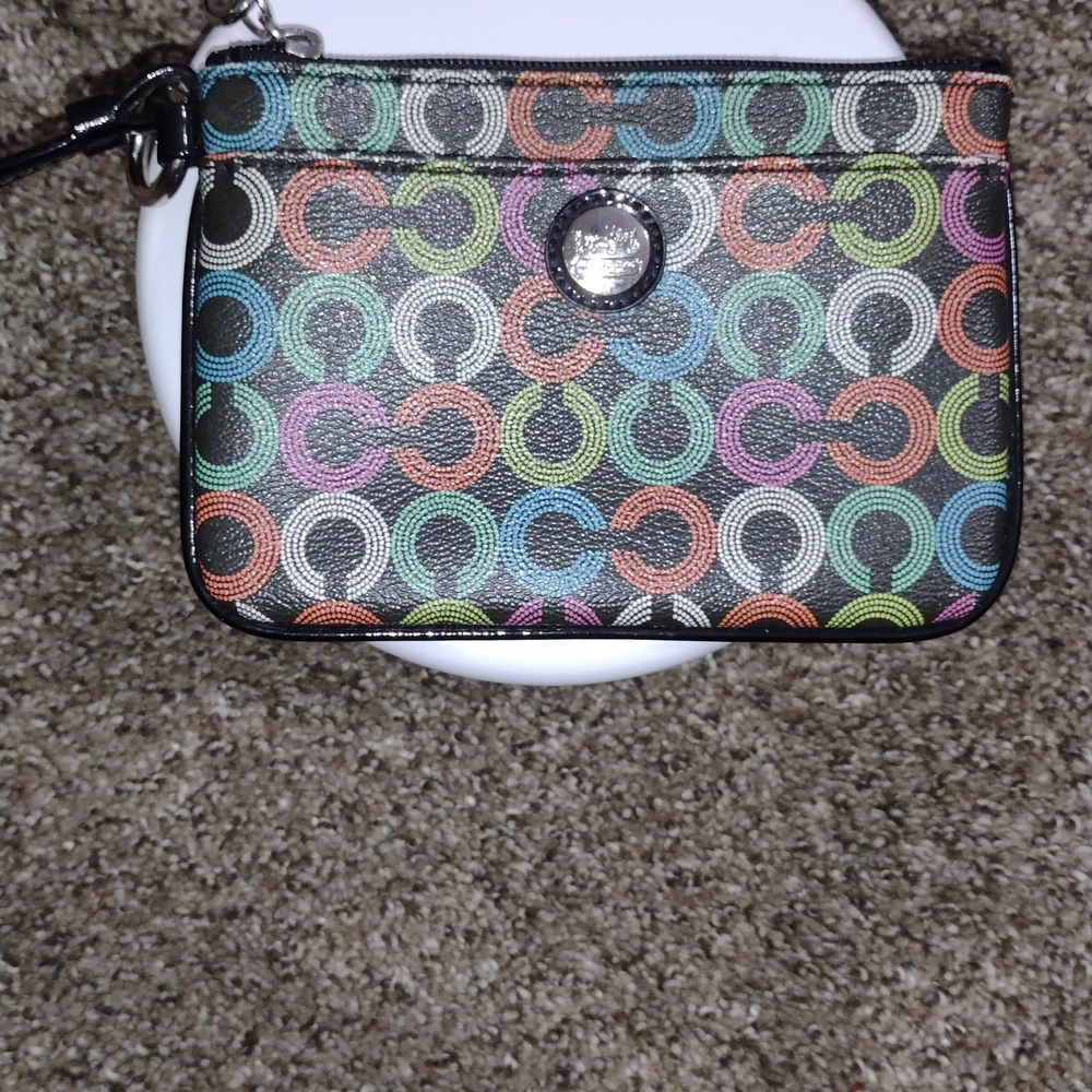 Coach DOTTED "C" Mulitcolor Wristlet NWOT - Picture 12 of 16